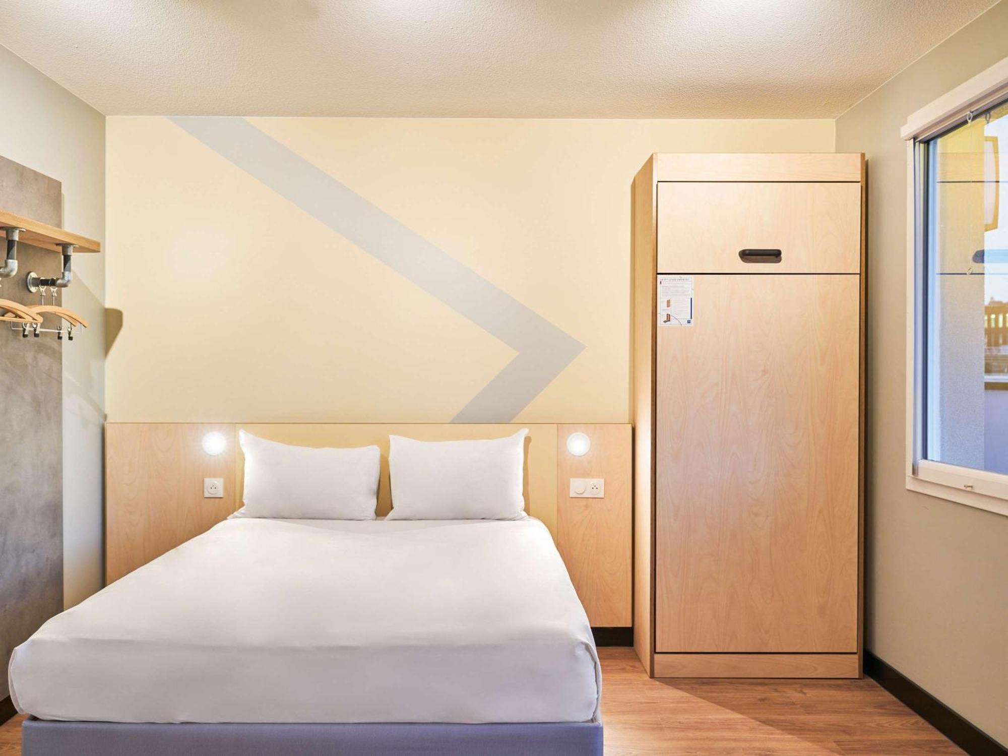 Ibis Budget Issy Les Moulineaux Paris Ouest מראה חיצוני תמונה